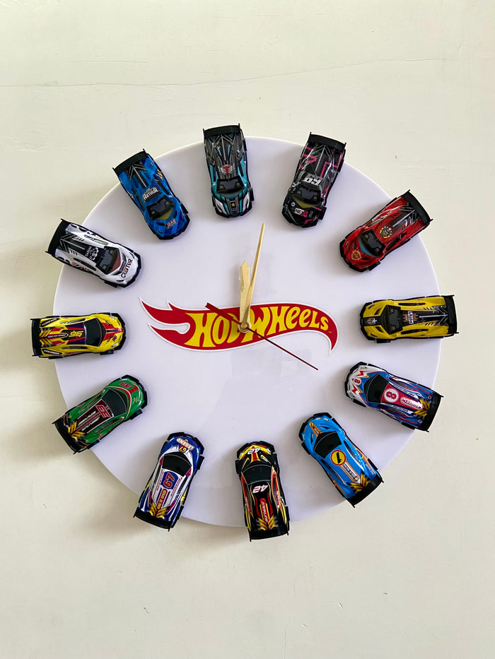 .Die - cast Sports Car Wall Clock 13 Inch | 12 Die-Cast Cars | Racing Car Room Decor